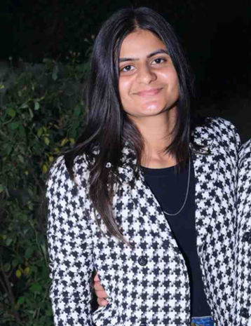 Alumni image